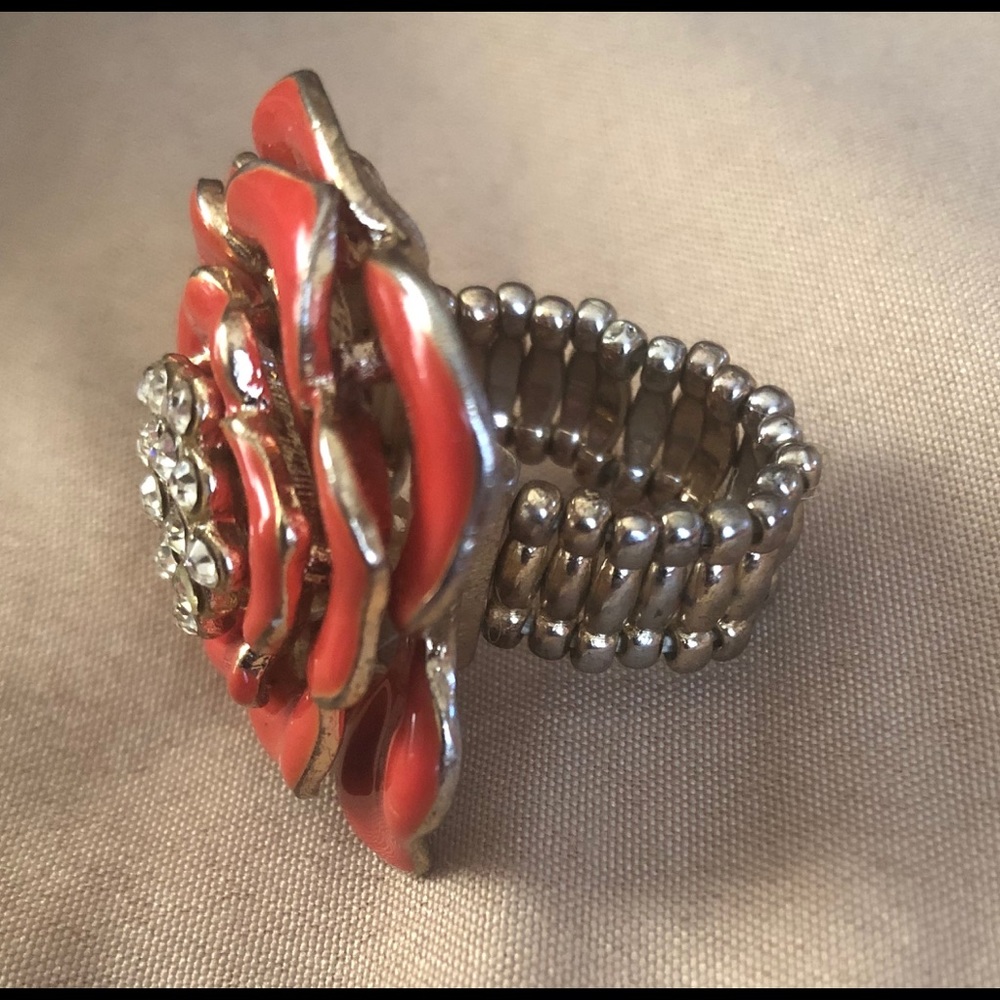 Ring - Picture 2 of 2
